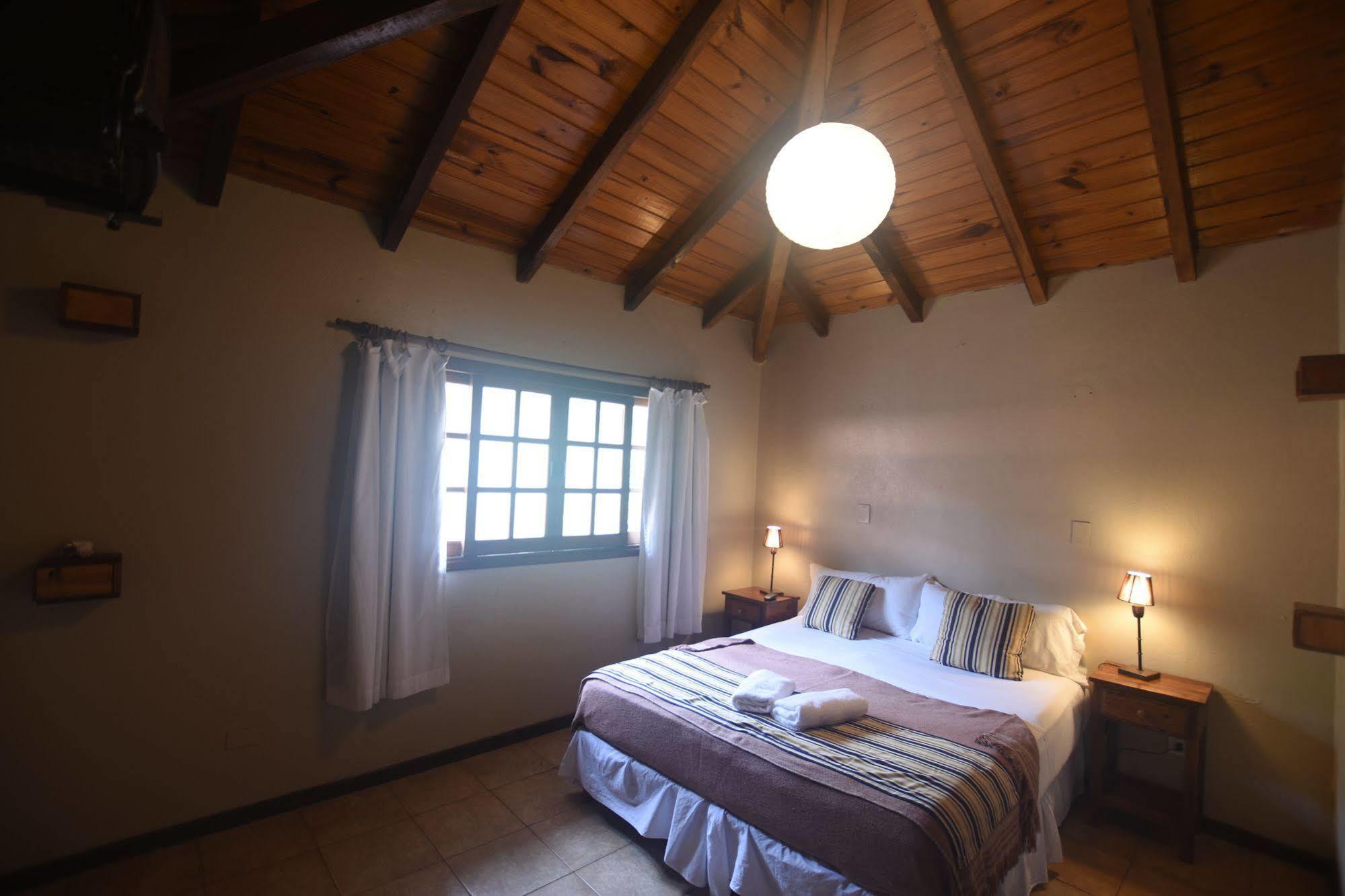 Iguazu Inn Hostel Пуэрто-Игуасу Экстерьер фото