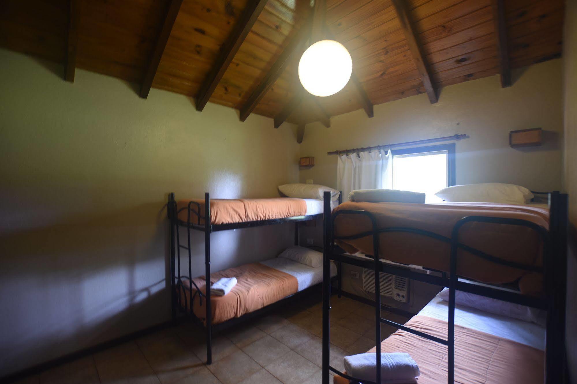 Iguazu Inn Hostel Пуэрто-Игуасу Экстерьер фото